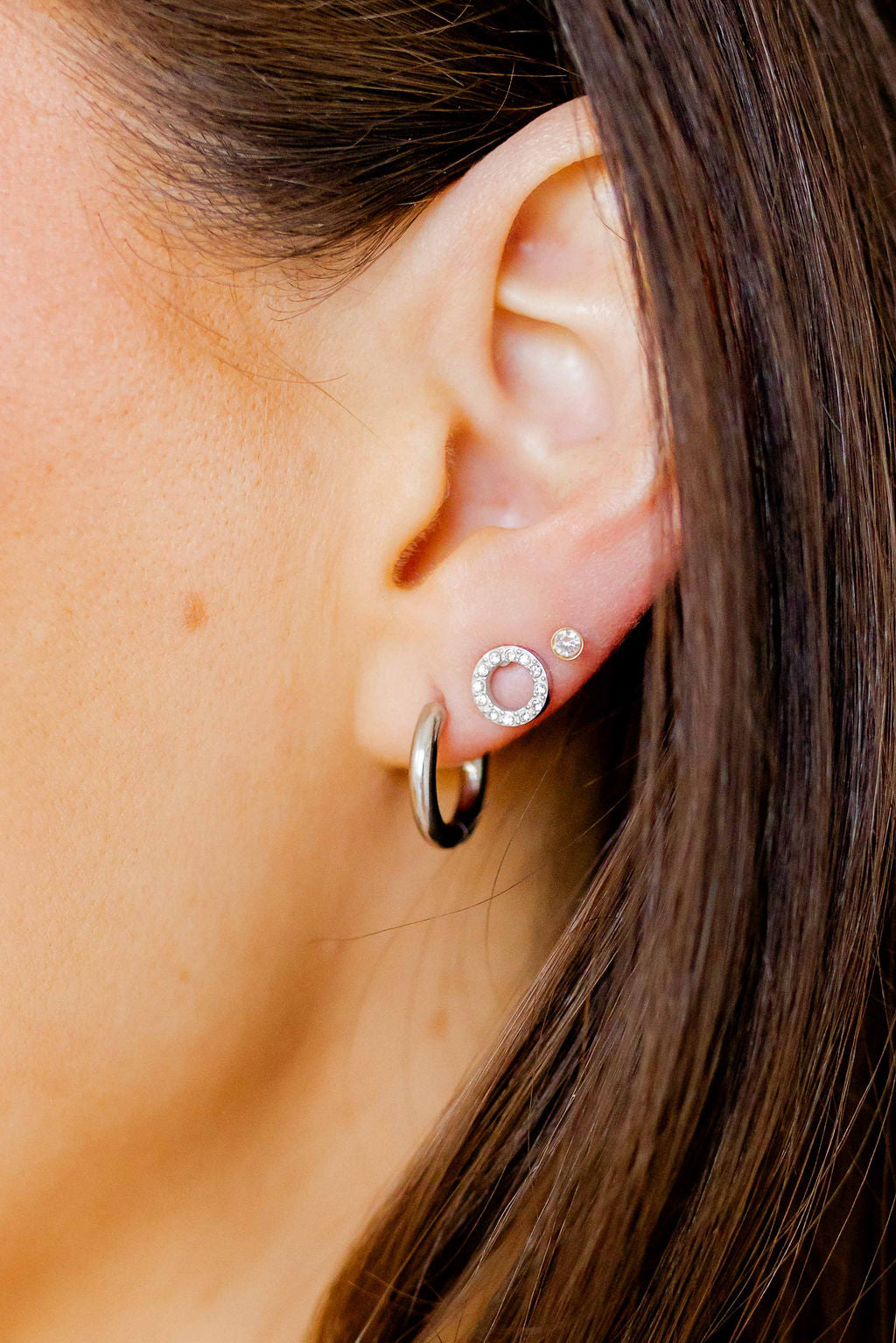 Screwback Stud Earrings - Cooper Clear