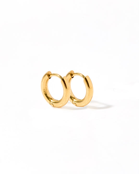 Huggie Earrings - Scarlett Hoop Gold 10mm